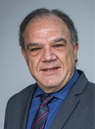 Portrait photo of Ivano Visintainer.