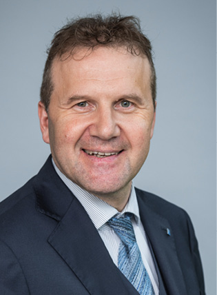 Portrait photo of Mrs Annika Andreasen.