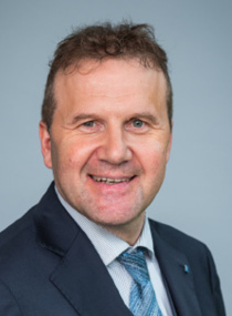  Portrait photo of Mr Ruggero Lensi.